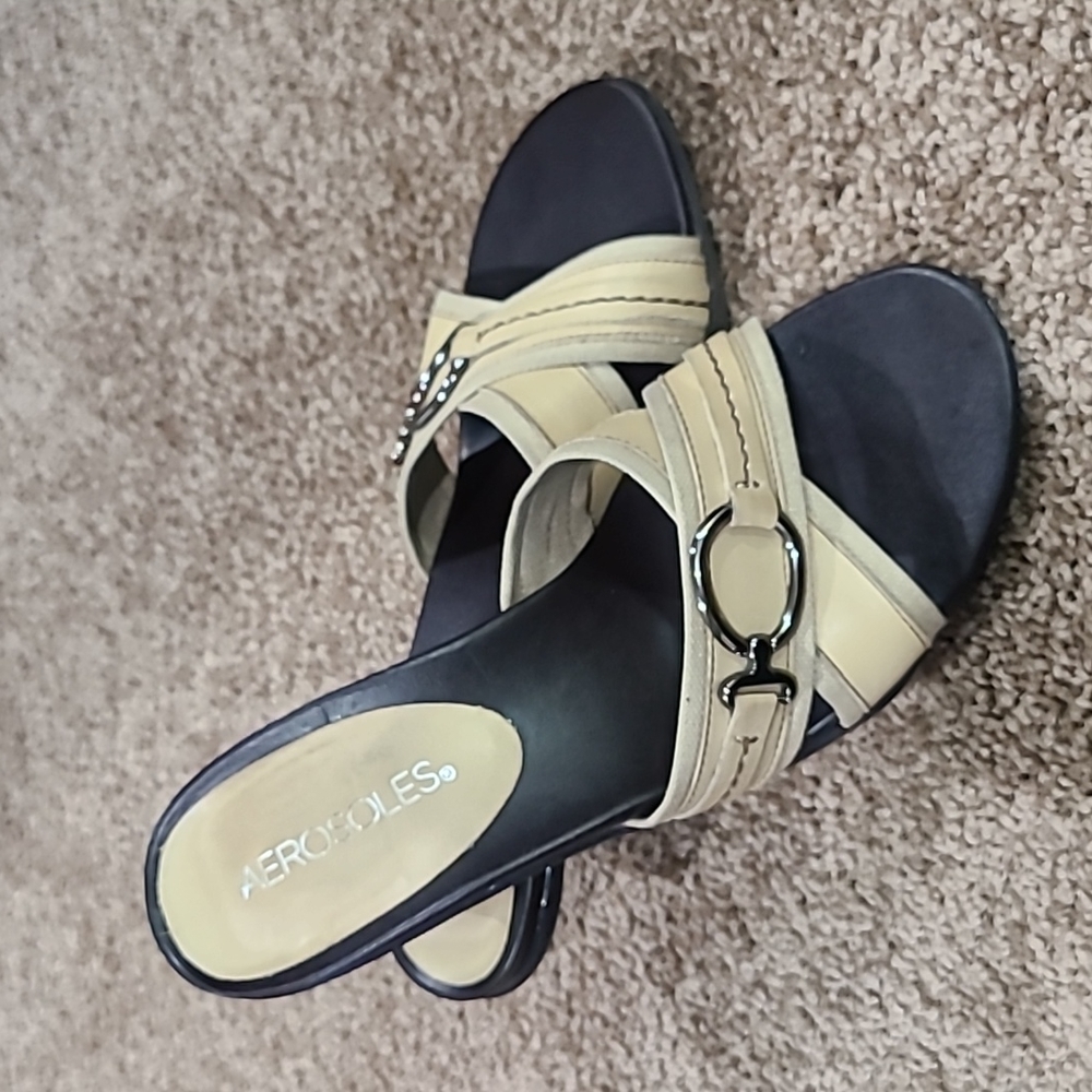 Aerosoles tan sandal - Picture 2 of 7